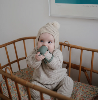 MUSHIE NO-DROP TEETHER