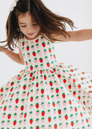 Good Apples Kids - Sleeveless Twirl Dress in Strawberry Blush: Strawberry Blush