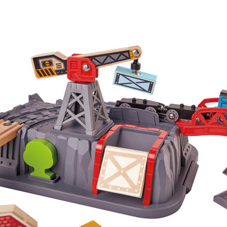 Hape Toys - Railway Bucket Builder Set